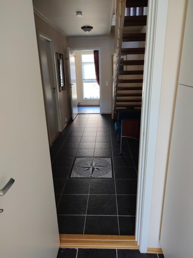 Tjeldsundbrua Overnatting - Sjohus1 Evenskjer Екстер'єр фото