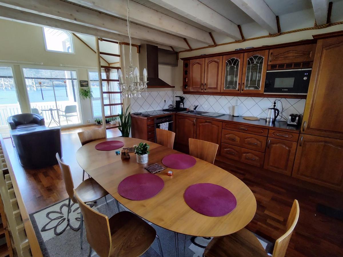 Tjeldsundbrua Overnatting - Sjohus1 Evenskjer Екстер'єр фото